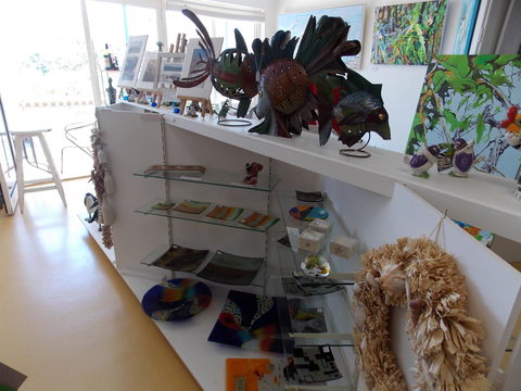 Huskisson Gallery And Picture Framing - Tweed Heads Accommodation 0