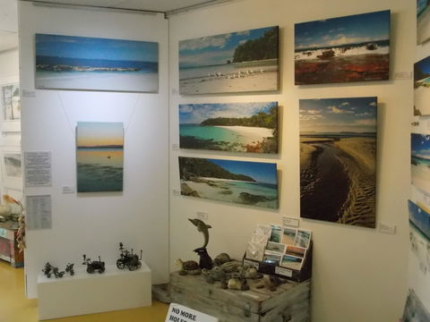 Huskisson Gallery And Picture Framing - Tweed Heads Accommodation 1