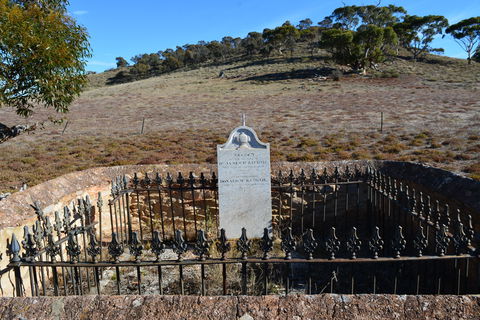 Wangaraleednie Monument & Ruins - Tweed Heads Accommodation 1