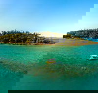 Airlie Beach Glass Bottom Boat Tour