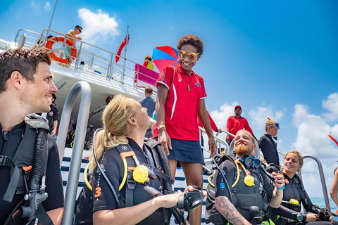 Great Barrier Reef Tour With Indigenous Sea Rangers-Dreamtime Dive And Snorkel - Tweed Heads Accommodation 5