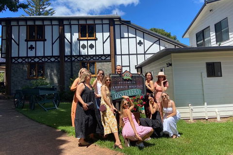 Deluxe Wine Tasting Tour Mt Tamborine Includes 2 Course Lunch - Tweed Heads Accommodation 4