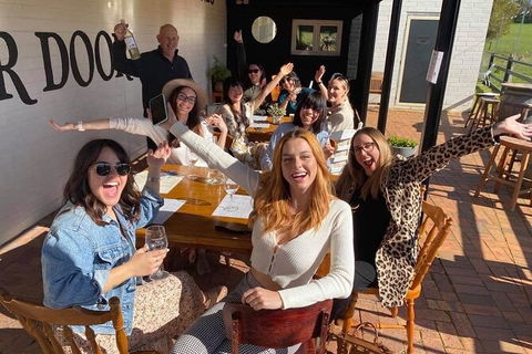 Deluxe Wine Tasting Tour Mt Tamborine Includes 2 Course Lunch - Tweed Heads Accommodation 0