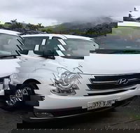 IMAX Private Transfer 7 Guests Cairns Airport to Hotels in Cairns City - Tweed Heads Accommodation