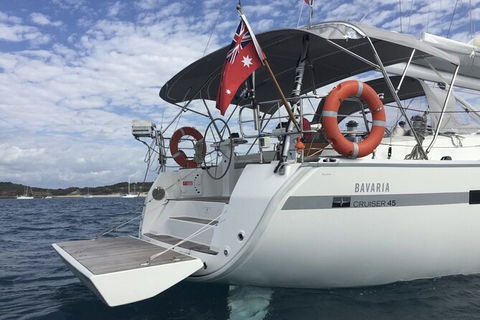 Sailing Curlew Escape On Moreton Bay - Tweed Heads Accommodation 13