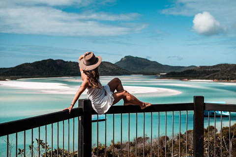 Day Sail The Whitsunday Islands On Atlantic Clipper From Airlie Beach - Tweed Heads Accommodation 10