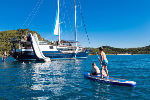 Day Sail The Whitsunday Islands On Atlantic Clipper From Airlie Beach - Tweed Heads Accommodation 9