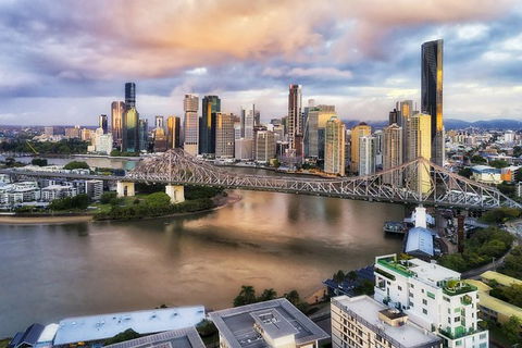 Arrival Private Transfers: Brisbane Airport BNE To Brisbane In Business Car - Tweed Heads Accommodation 5