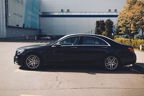 Arrival Private Transfers: Brisbane Airport BNE To Brisbane In Business Car - Tweed Heads Accommodation 0