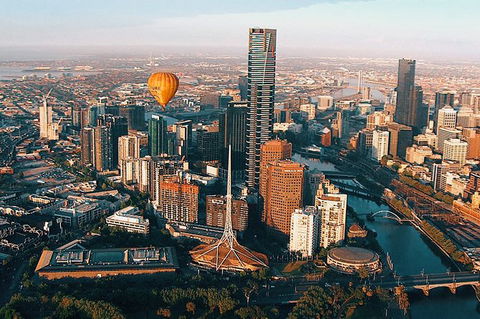 Melbourne Minipack: The 4 Day - Tweed Heads Accommodation 1