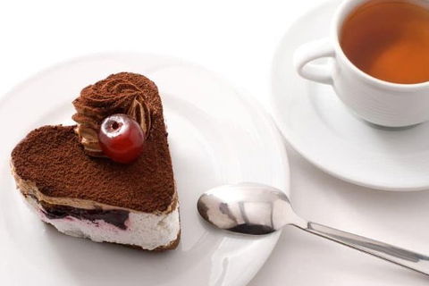 Romance Cruise + Scenic Tour + Beer Tasting + 3 Course Lunch + Hamper - Tweed Heads Accommodation 1