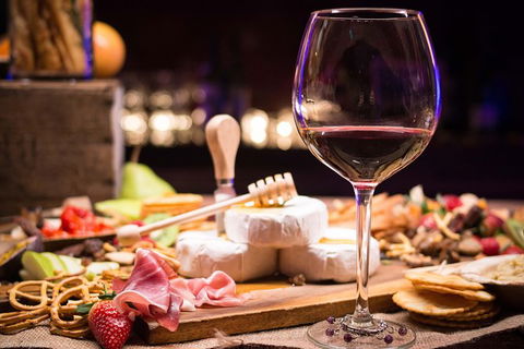 Full-Day Gourmet Wine Tour With Pick Up And Lunch - Tweed Heads Accommodation 0