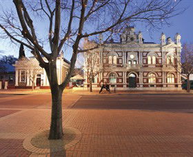 Albury Art Gallery - Tweed Heads Accommodation 0