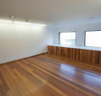 Raglan Street Gallery - Tweed Heads Accommodation