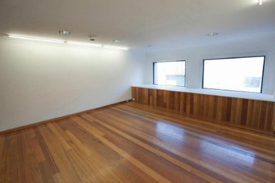 Raglan Street Gallery - Tweed Heads Accommodation 0