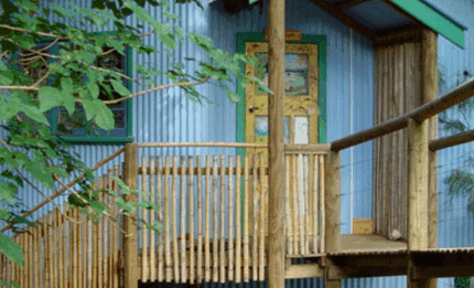 Blue Poles Gallery - Tweed Heads Accommodation