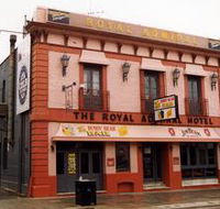 The Dog  Duck Ale House - Tweed Heads Accommodation