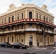 Newmarket Hotel - Tweed Heads Accommodation