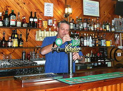 Oakbank Hotel - Tweed Heads Accommodation 0