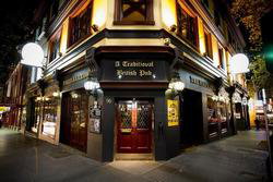 The Elephant & Wheelbarrow - Tweed Heads Accommodation 0