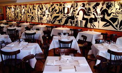 Bistro Moncur - Tweed Heads Accommodation 0
