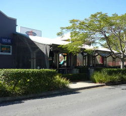 Forest Lake Hotel - Tweed Heads Accommodation 1