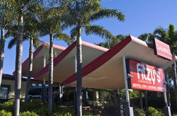 Fitzy's Hotel - Tweed Heads Accommodation 1