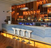 Pontoon Bar - Tweed Heads Accommodation