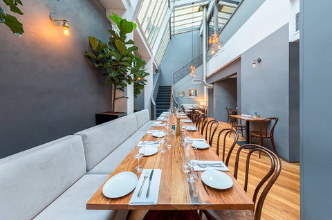 Metropolitan Hotel - Tweed Heads Accommodation 0