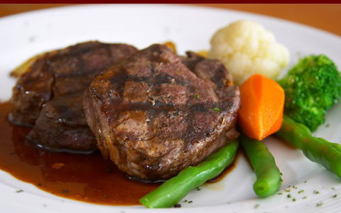 R. G. Mcgees Hotel Restaurant - Tweed Heads Accommodation 0