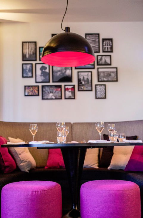 MRepublic Restaurant, Bar And Lounge - Tweed Heads Accommodation 6