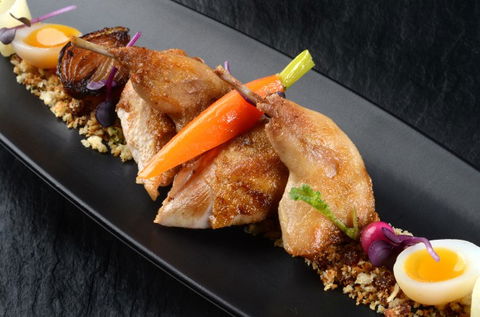 Room81 - Lounge Bar Dining - Tweed Heads Accommodation 6