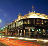 Sail  Anchor Pub Brewery - Tweed Heads Accommodation