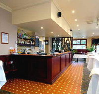 Albion Hotel Port Melbourne - Tweed Heads Accommodation