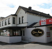 River Arms Hotel - Tweed Heads Accommodation