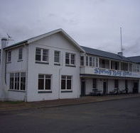 Spring Bay Hotel - Tweed Heads Accommodation