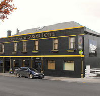 Star  Garter Hotel - Tweed Heads Accommodation