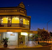 The Club Hotel - Tweed Heads Accommodation