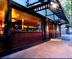 Alberts - Tweed Heads Accommodation 0