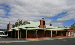 Huntington Tavern - Tweed Heads Accommodation 0
