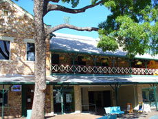 Victoria Hotel - Tweed Heads Accommodation 2