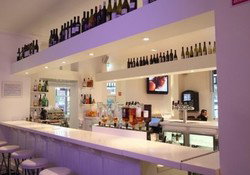 Colonel Light Hotel - Tweed Heads Accommodation 1