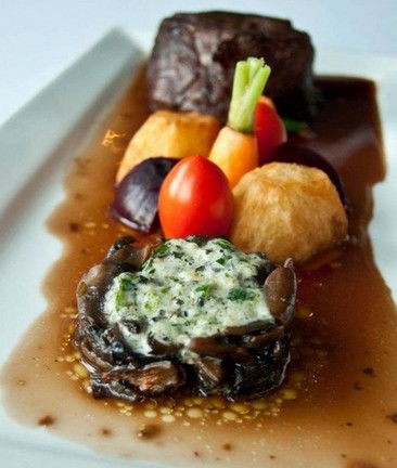 Aqua Linea Restaurant - Tweed Heads Accommodation 4