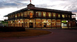The Grand Terminus Hotel - Tweed Heads Accommodation 0