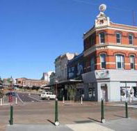Robin Hood Hotel - Tweed Heads Accommodation