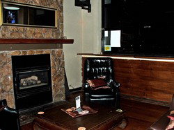 Geelong Hotel - Tweed Heads Accommodation 0