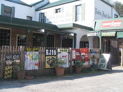 Robin Hood Hotel - Tweed Heads Accommodation 1