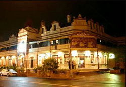 Heritage Hotel   - Tweed Heads Accommodation 1