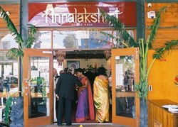 Annalakshmi On The Swan - Tweed Heads Accommodation 1