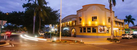 Vamos Melbourne - Tweed Heads Accommodation 4